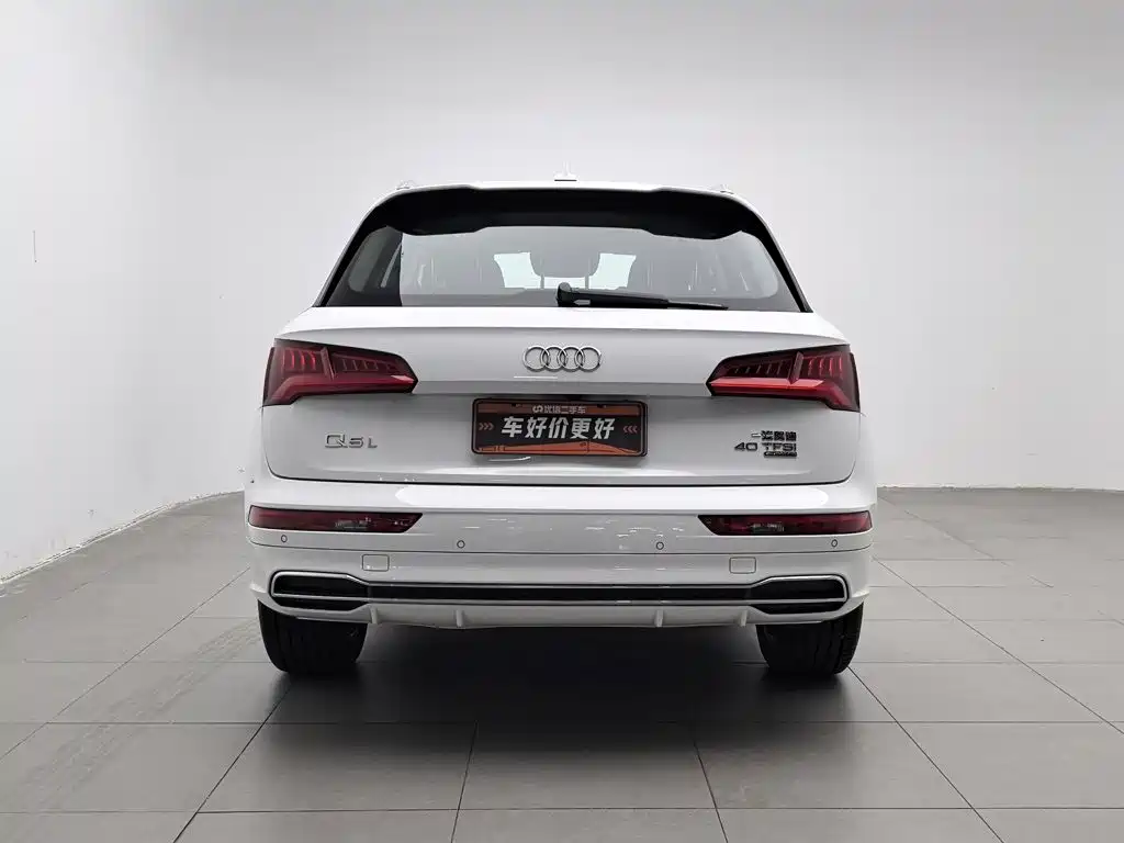 Audi Q5L — миниатюра 4