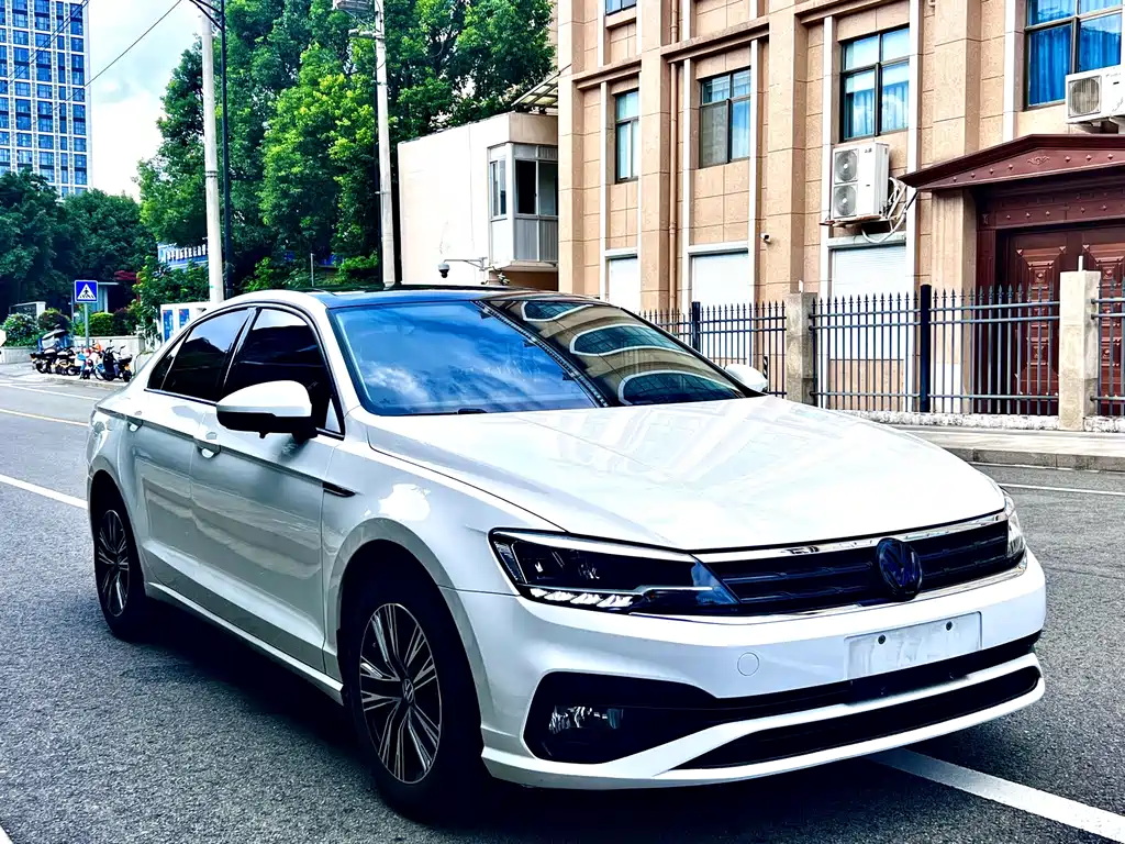 Volkswagen Lamando — миниатюра 3