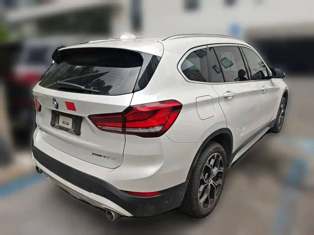 BMW X1 — миниатюра 10