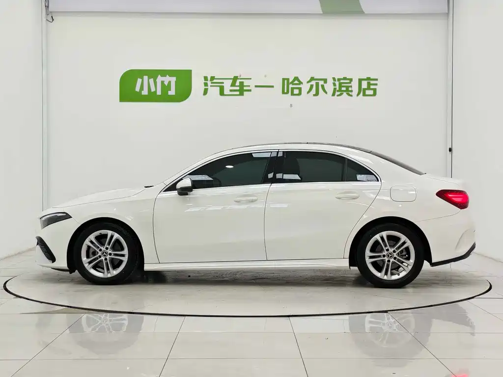 Mercedes-Benz A-Class — миниатюра 4