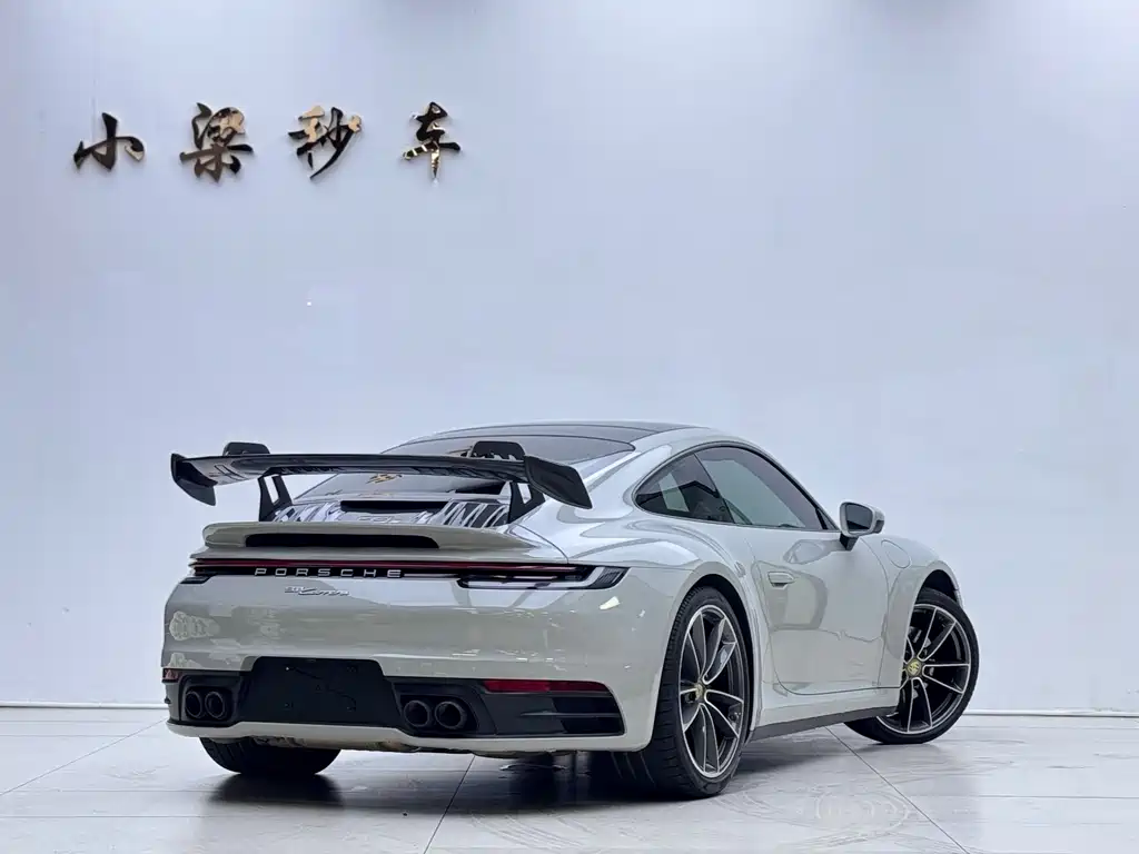 Porsche 911 2022 Carrera 3.0T