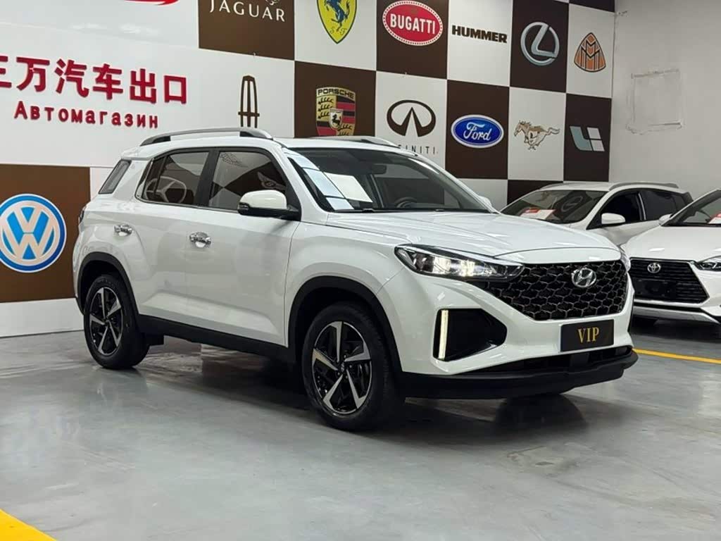 Hyundai Beijing Hyundai ix35 1.4 л 2022 г. Белый, пробег 17000 км