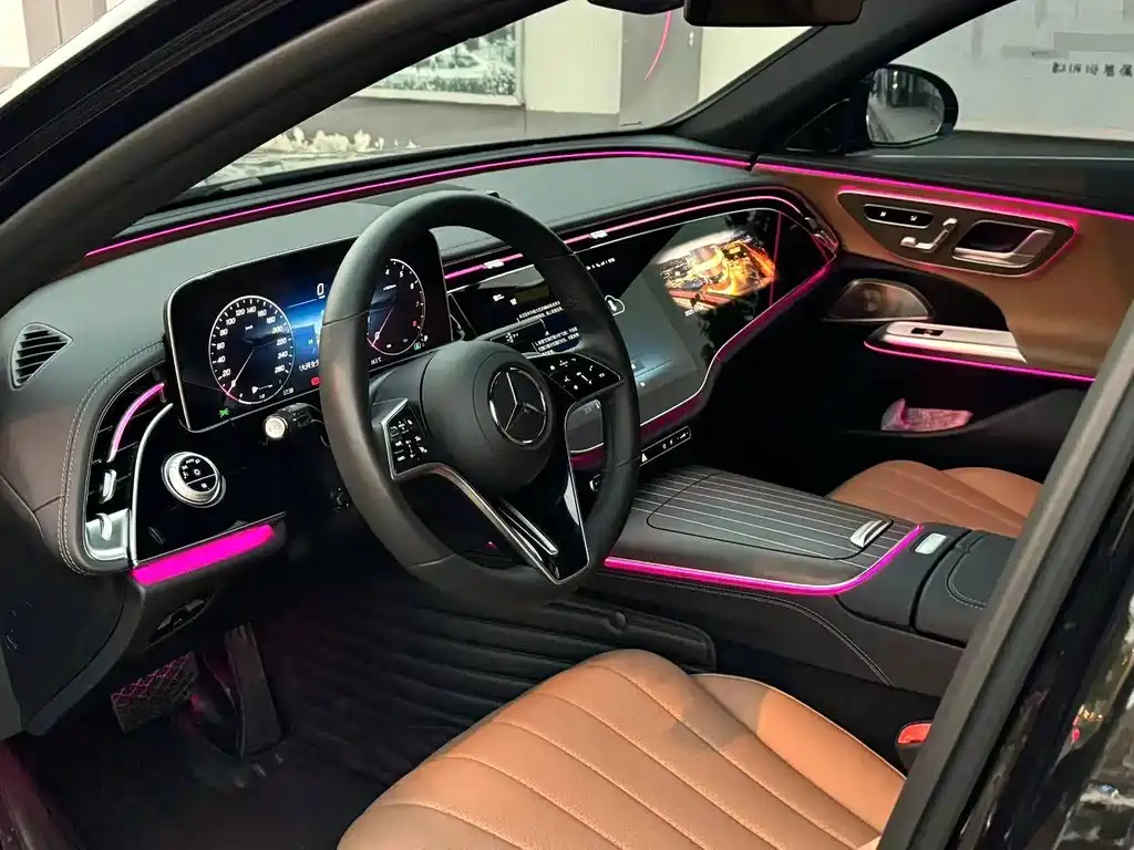 Mercedes-Benz E-Class — миниатюра 4