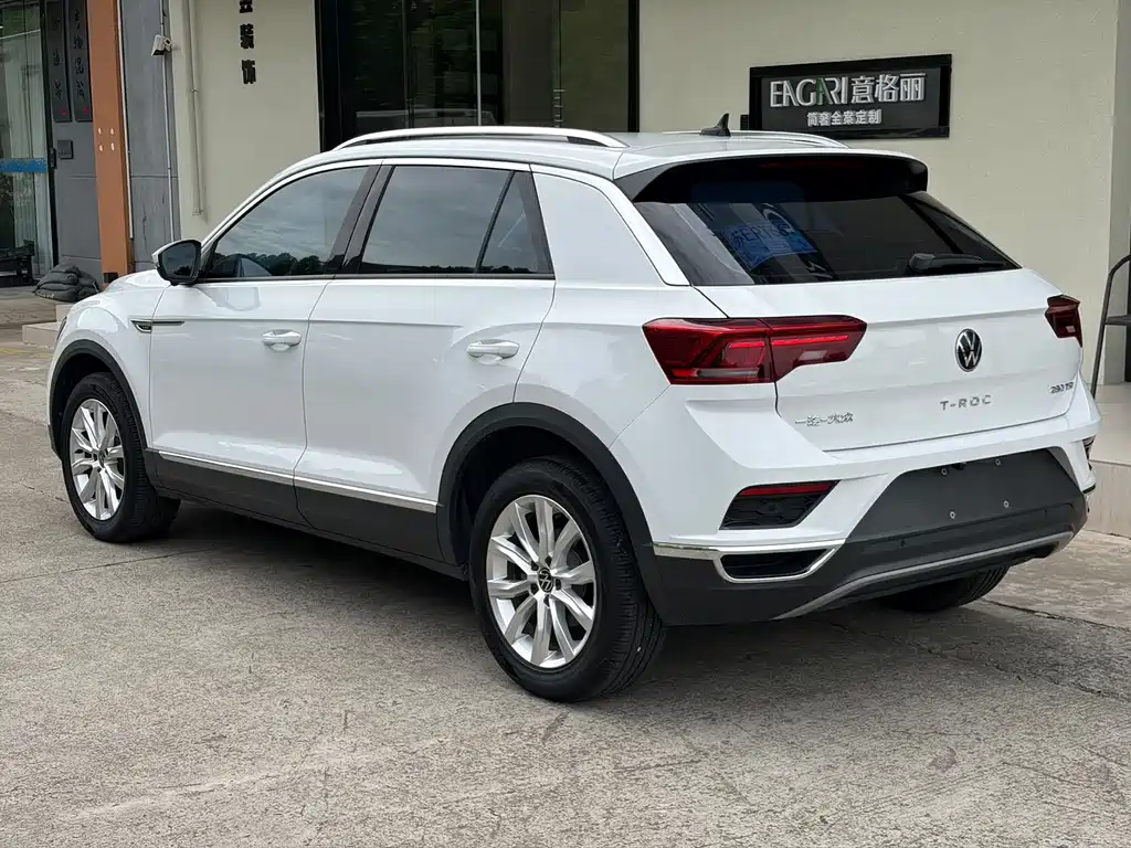 Volkswagen T-Roc — миниатюра 4