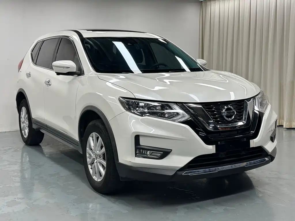 Nissan X-Trail — миниатюра 3