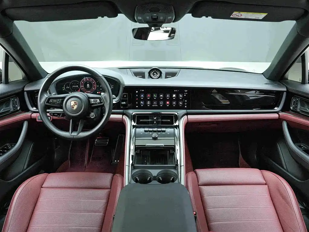 Porsche Panamera — миниатюра 7