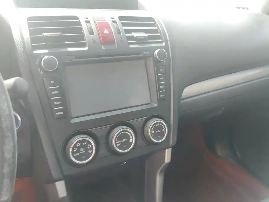 Subaru Forester — миниатюра 13