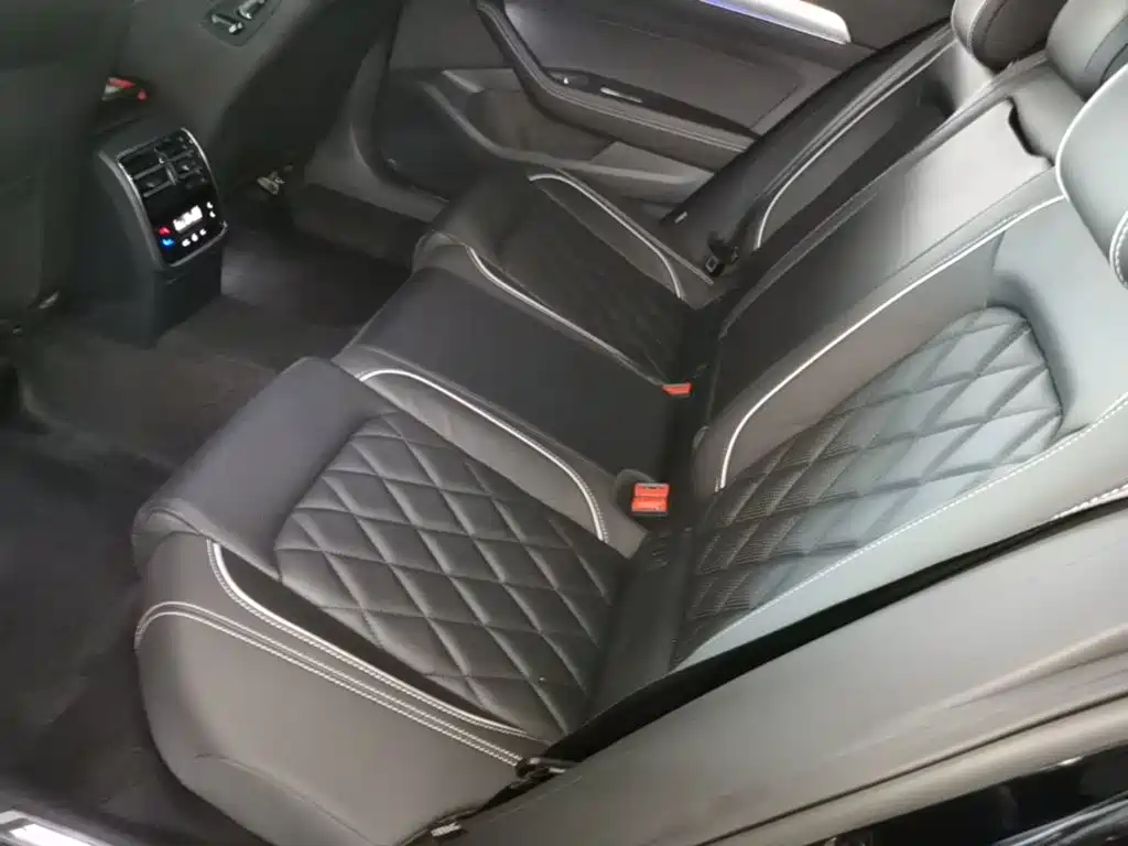 Volkswagen Magotan PHEV — миниатюра 17