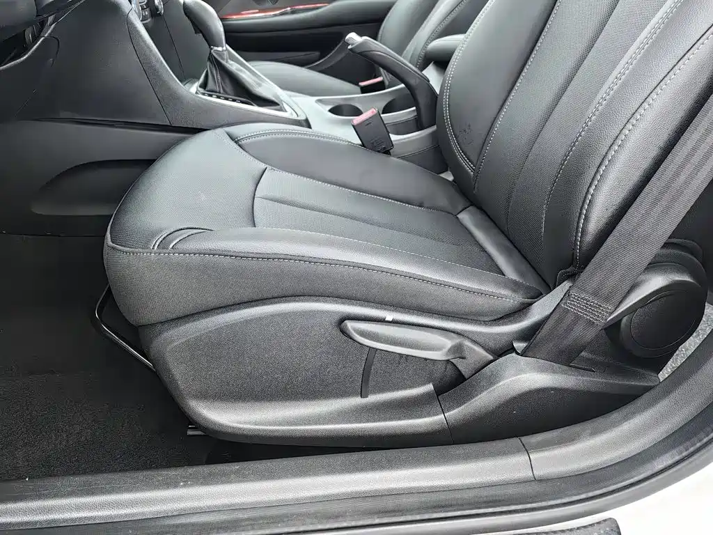 Buick Excelle — миниатюра 20