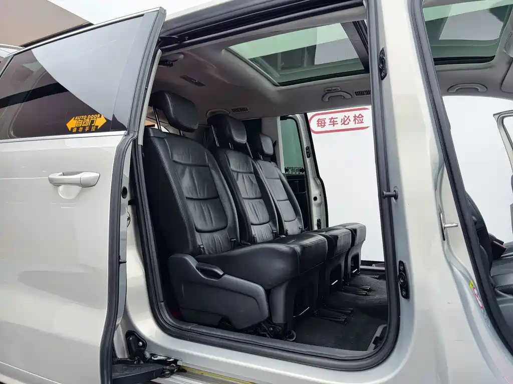 Volkswagen Sharan — миниатюра 15