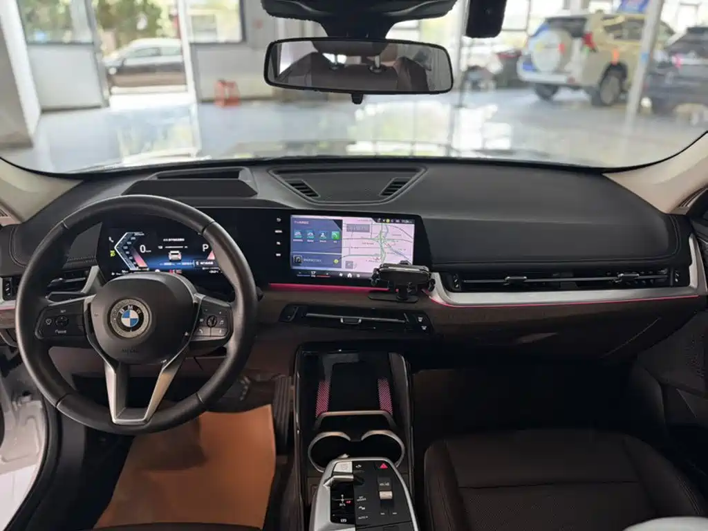 BMW X1 — миниатюра 13