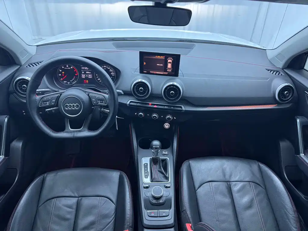 Audi Q2L — миниатюра 14