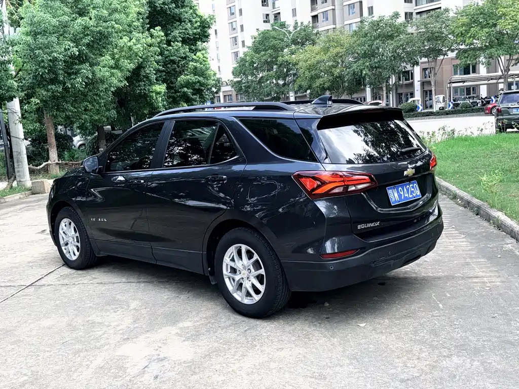 Chevrolet Equinox — миниатюра 6