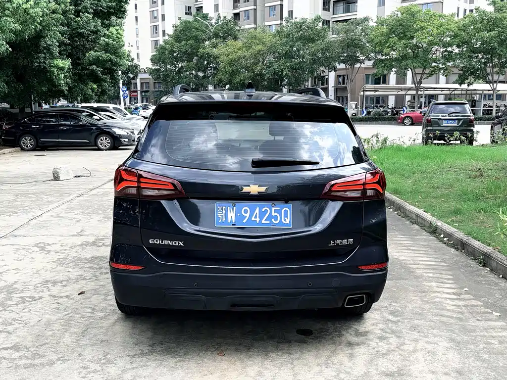 Chevrolet Equinox — миниатюра 5