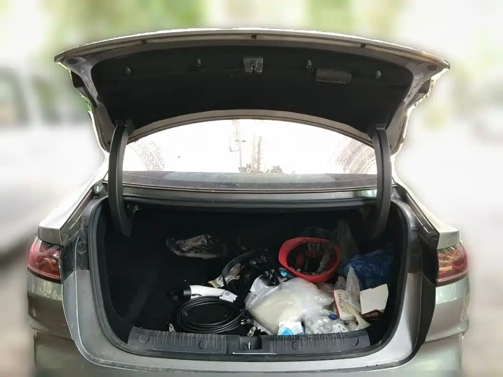 BYD Qin L — миниатюра 10