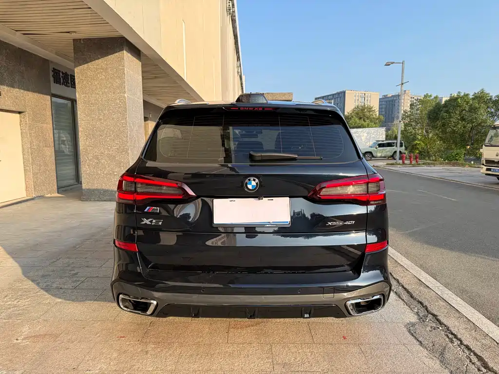 BMW X5 (Import) — миниатюра 7