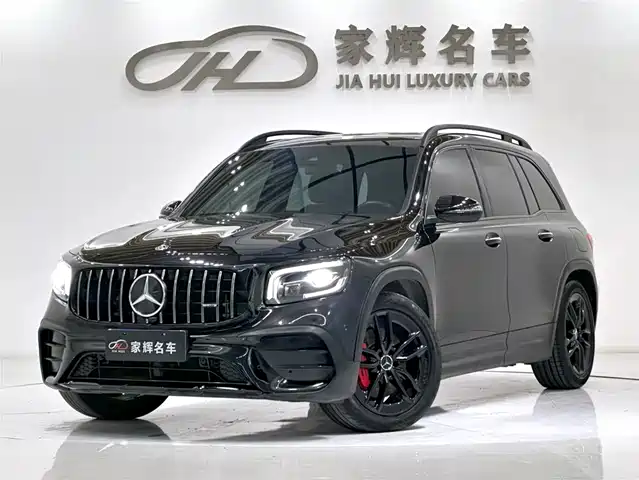 MERCEDES BENZ GLB AMG