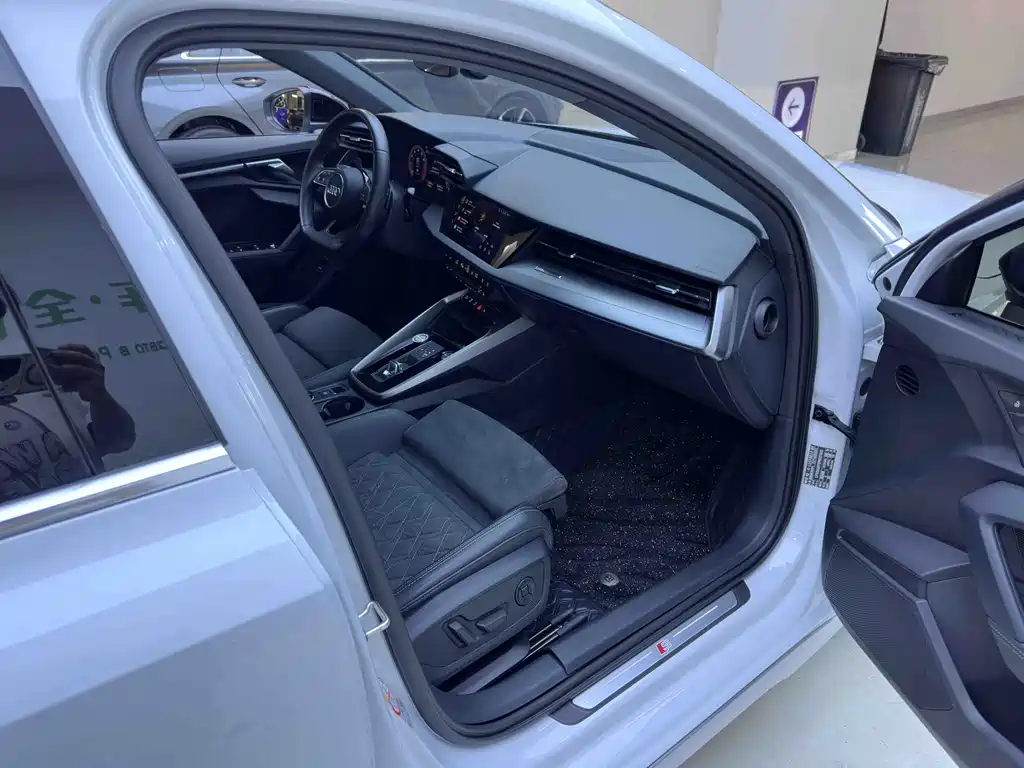 Audi A3 — миниатюра 9