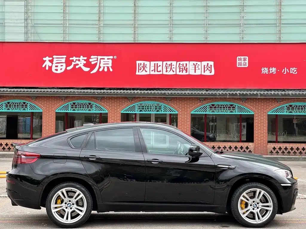 BMW X6 M — миниатюра 4