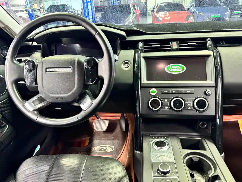 Land Rover Discovery — миниатюра 4