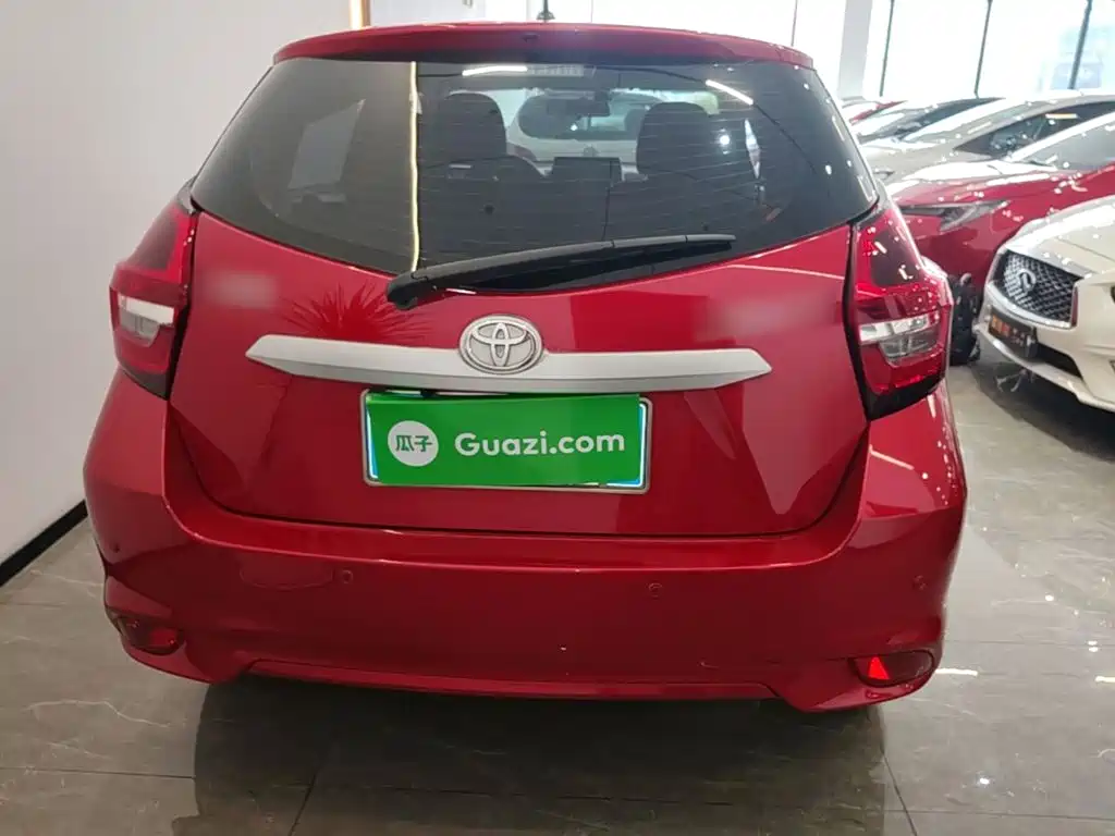 Toyota Vios FS — миниатюра 6