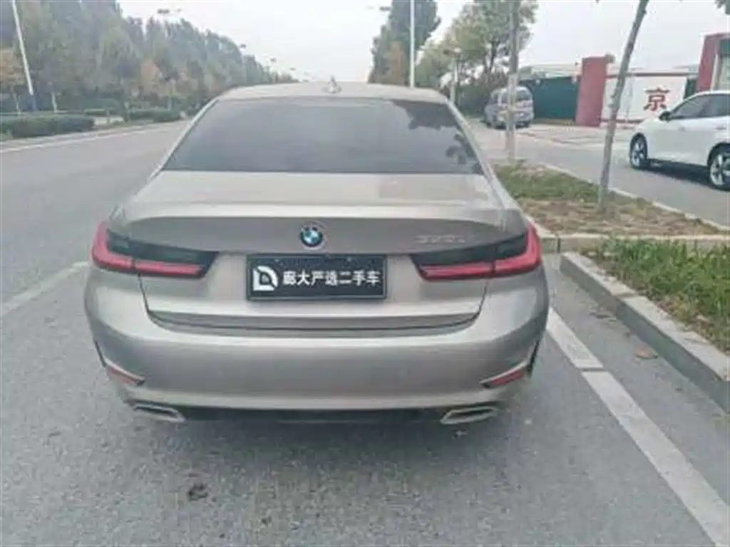 BMW 3 Series — миниатюра 5