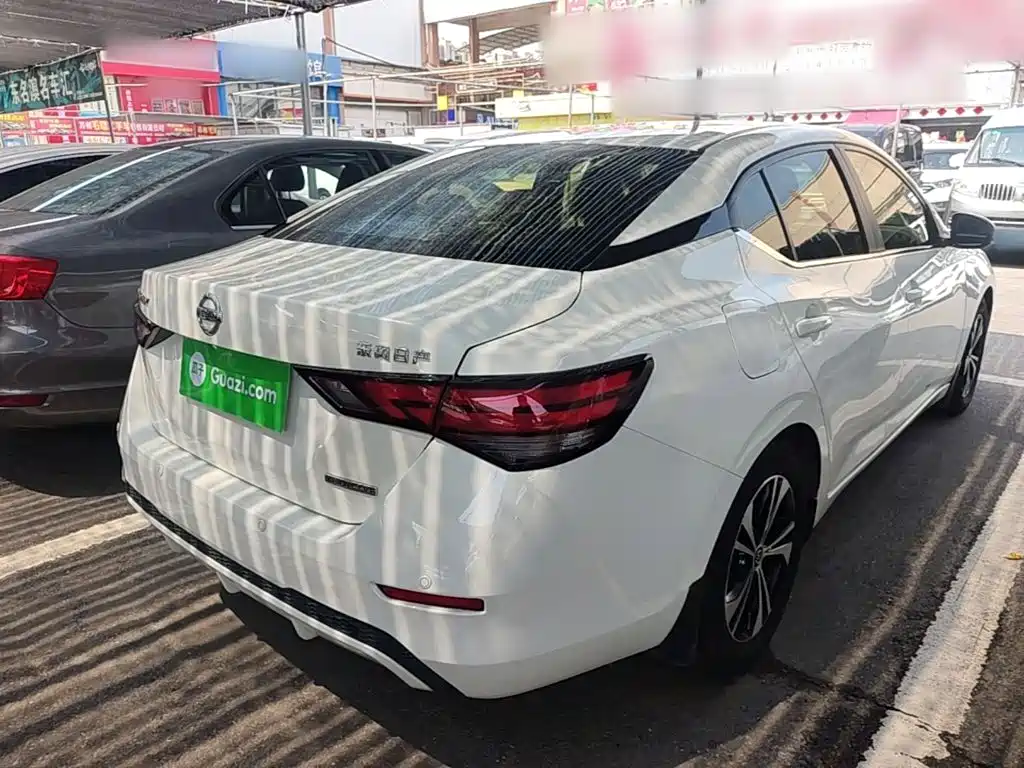 Nissan Sylphy — миниатюра 7