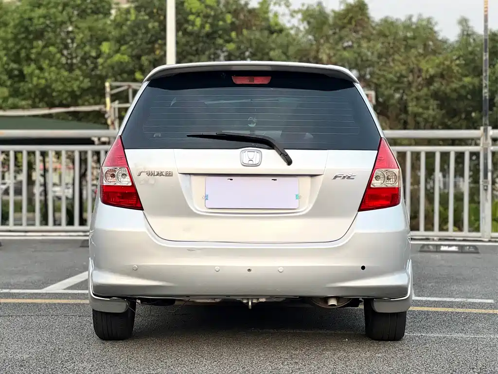 Honda Fit — миниатюра 20