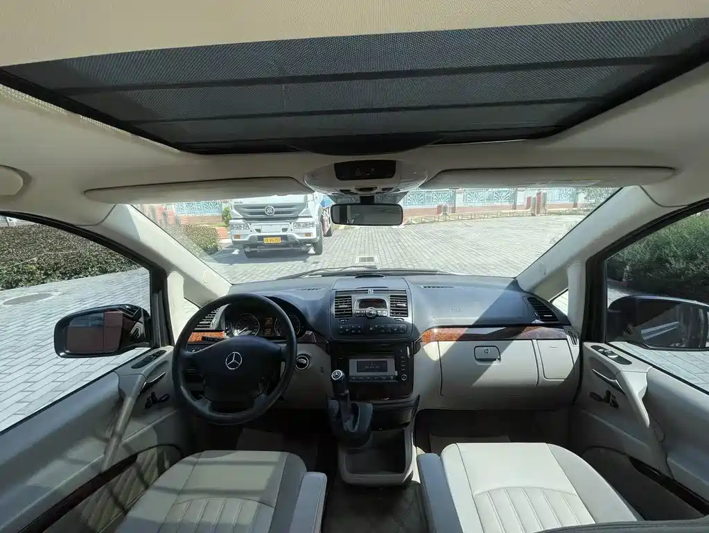 Mercedes-Benz Viano — миниатюра 16