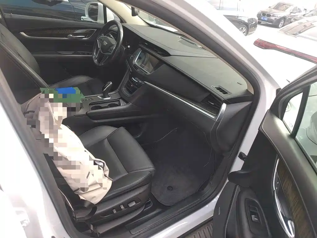 Cadillac XT5 — миниатюра 19
