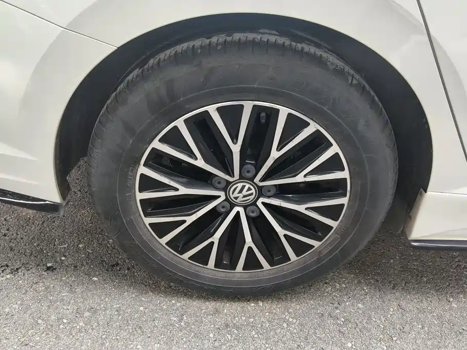 Volkswagen Sagitar 2021 280TSI DSG Comfort Smart Connect