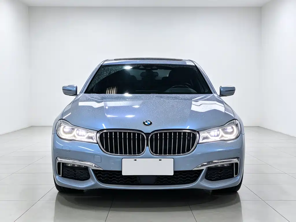 BMW 7 Series 7 2016 740Li Lead