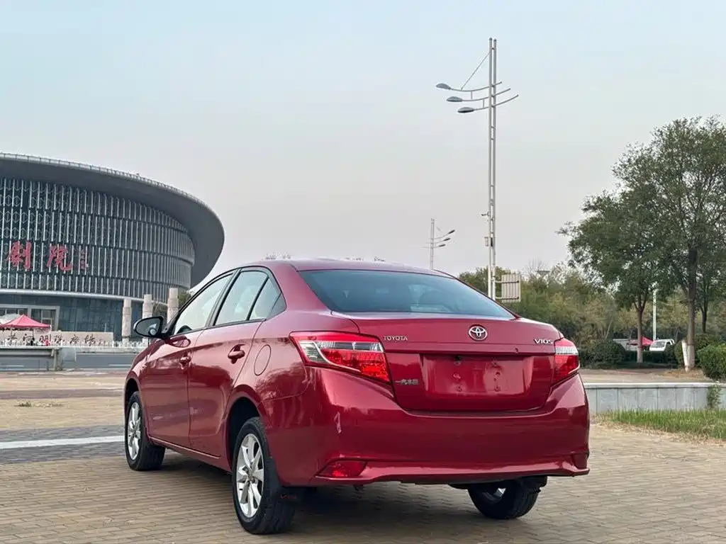 Toyota Vios — миниатюра 6