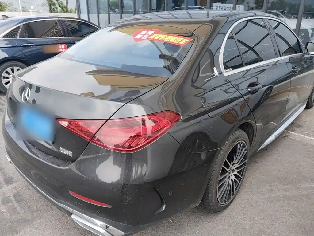 Mercedes-Benz C-Class — миниатюра 7