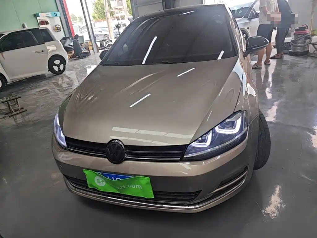 Volkswagen Golf — миниатюра 3