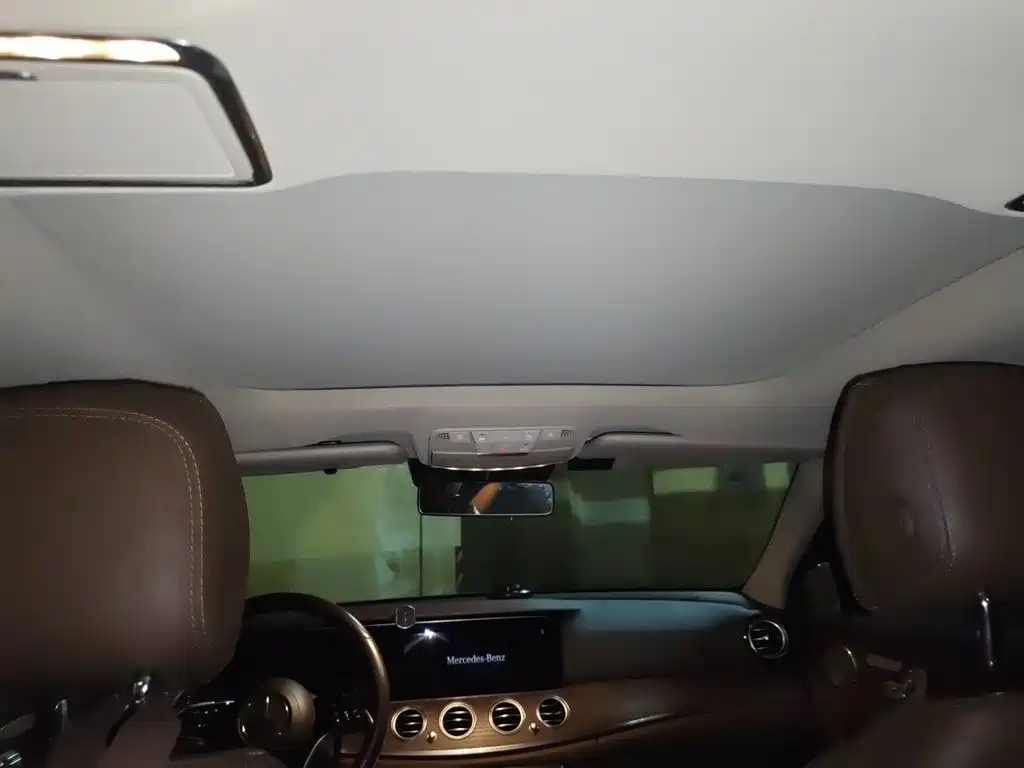 Mercedes-Benz E-Class — миниатюра 15