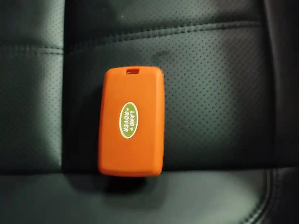 Land Rover Sport PHEV — миниатюра 9