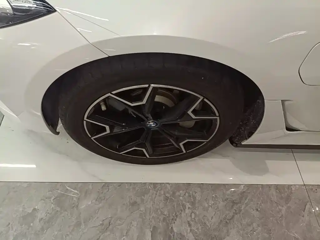 BMW i3 — миниатюра 23