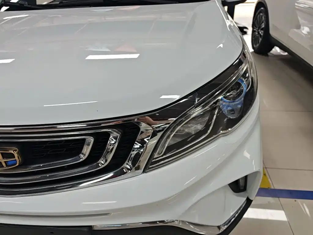 Geely Vision X3 — миниатюра 24