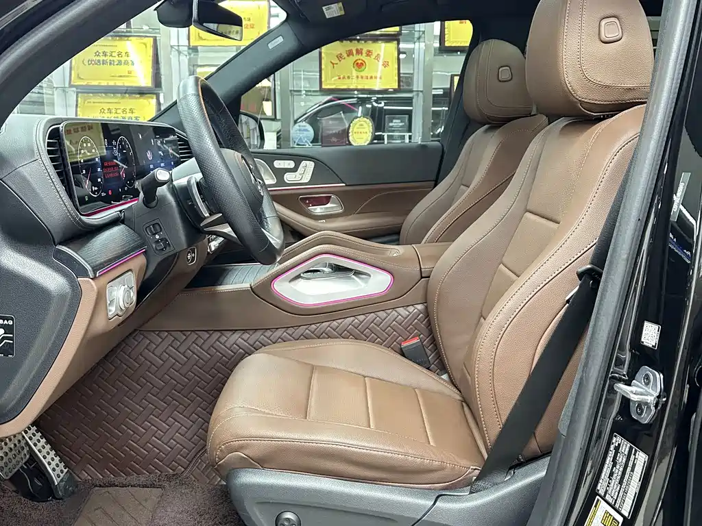 Mercedes-Benz GLS — миниатюра 9