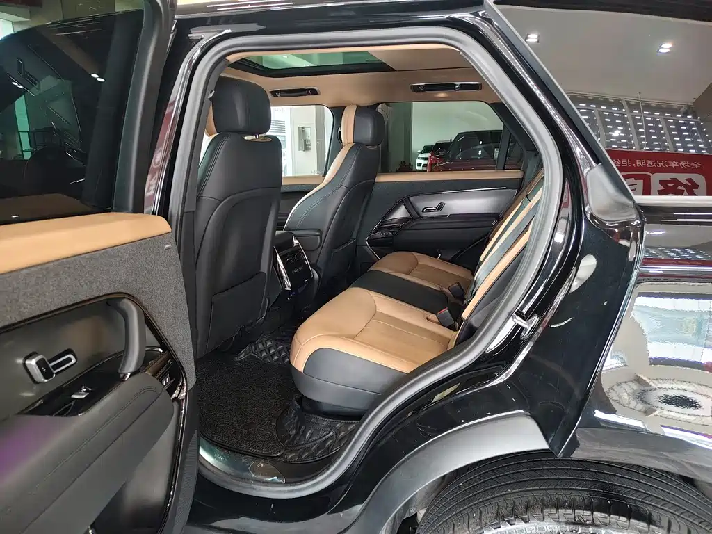 Land Rover Sport — миниатюра 10