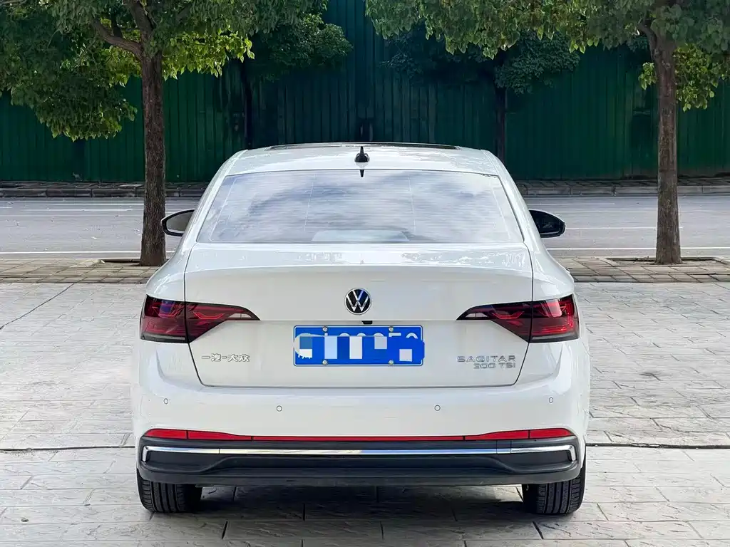 Volkswagen Sagitar — миниатюра 8