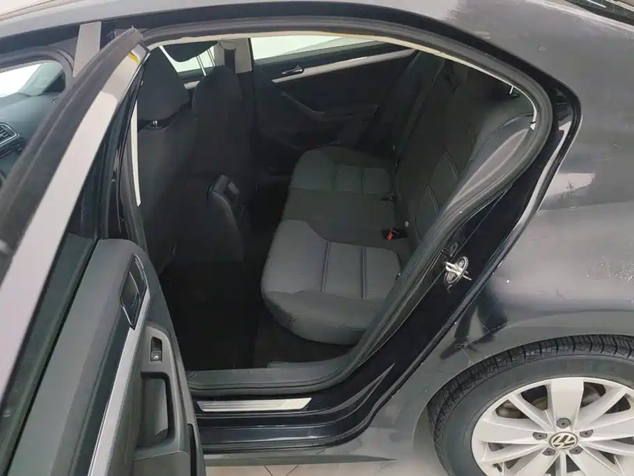 Volkswagen Sagitar — миниатюра 11