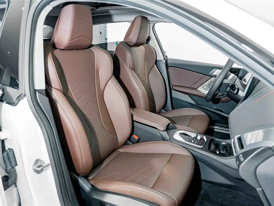 BMW 2 Series — миниатюра 17