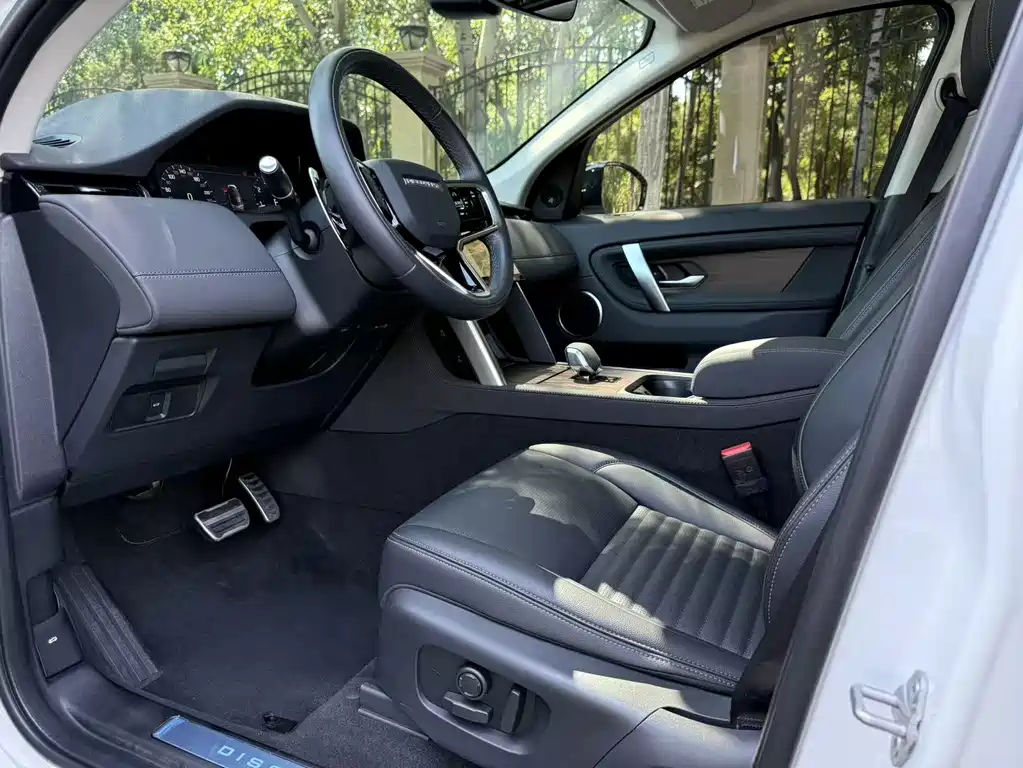 Land Rover Discovery Sport — миниатюра 4
