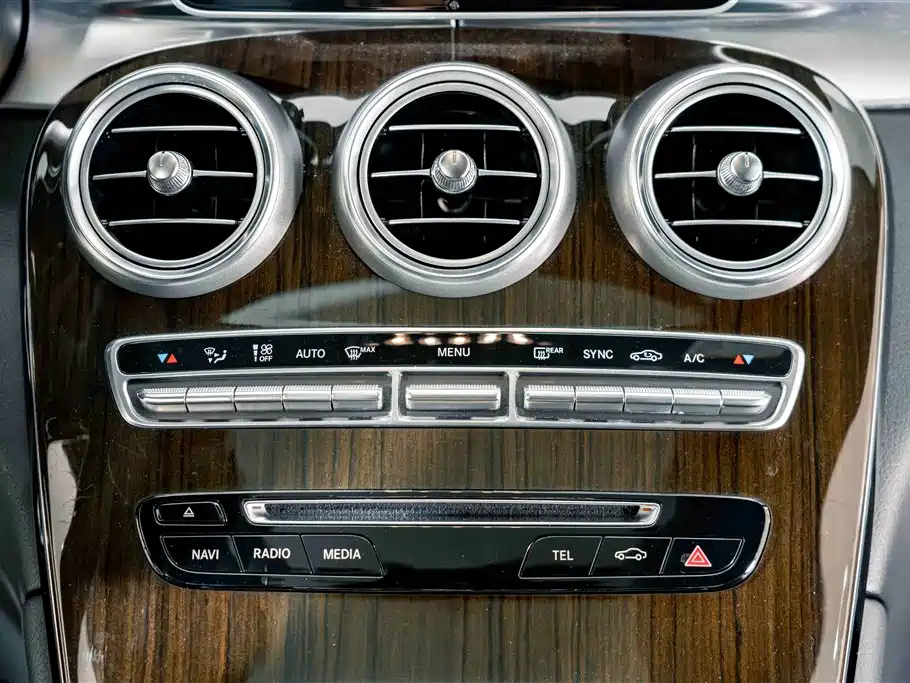 Mercedes-Benz GLC — миниатюра 11
