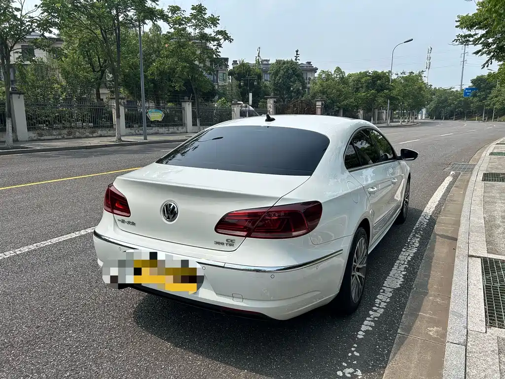 Volkswagen CC — миниатюра 4