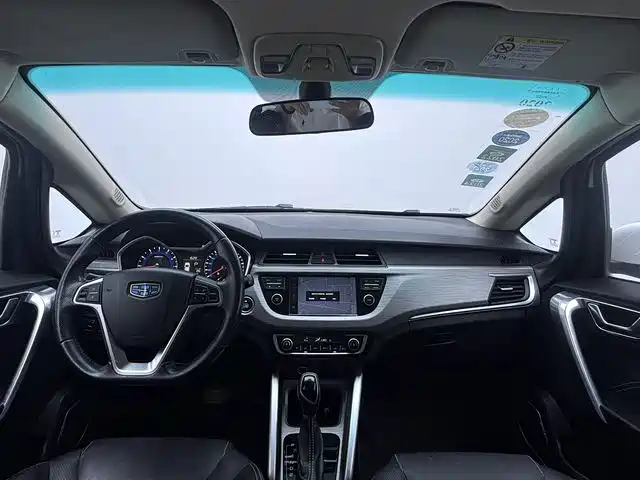 Geely Vision X3 — миниатюра 9