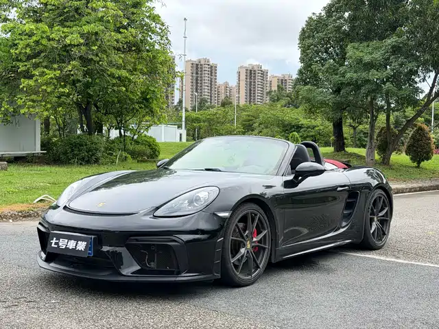 2020 Porsche 718