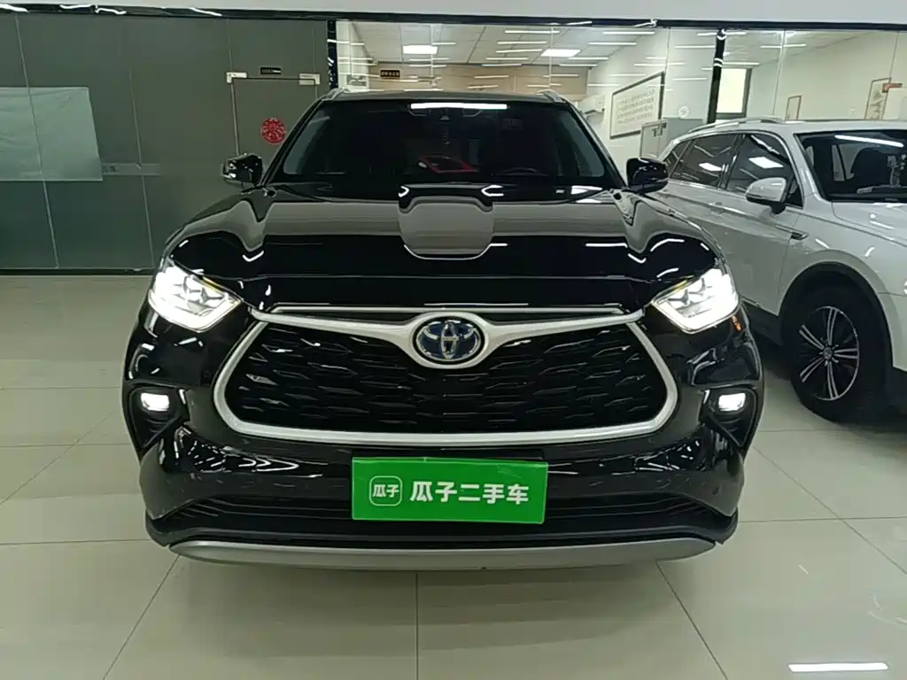 Toyota Highlander — миниатюра 3